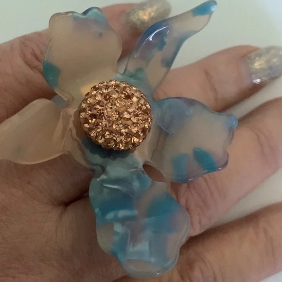 LELE Sadoughi colorful crystal flower Ring size 7 - Picture 7 of 7